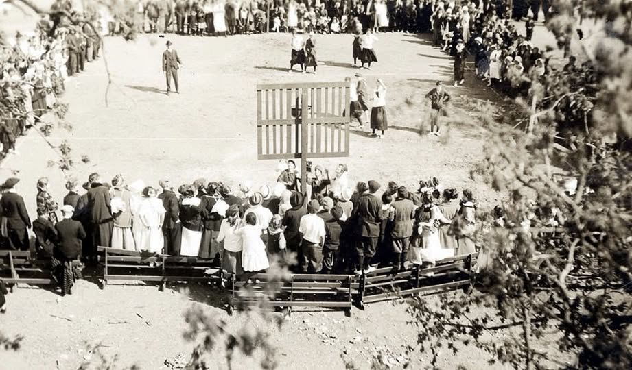 Gatesville's First Basketball Game